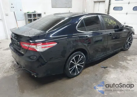 2018 Toyota Camry Se z USA, uszkodzony, nr VIN 4T1B11HK3JU129048